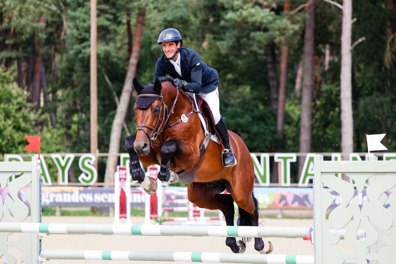 Charlies-Talent prince de Joux en concours